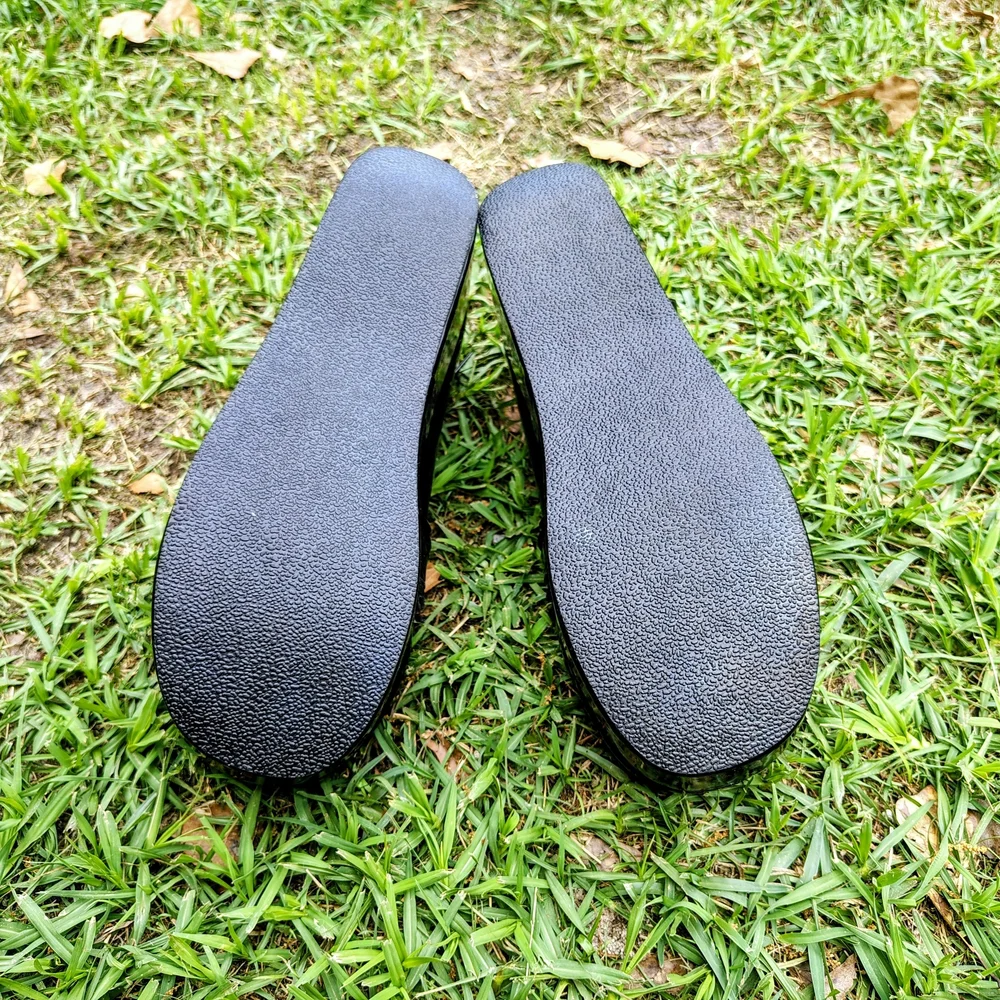 Women’s Black Patent Platform Gothic Mary Jane Heels - Picture 10 of 15